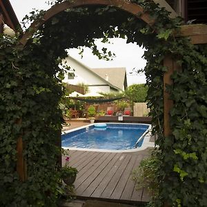 Poolside Suite